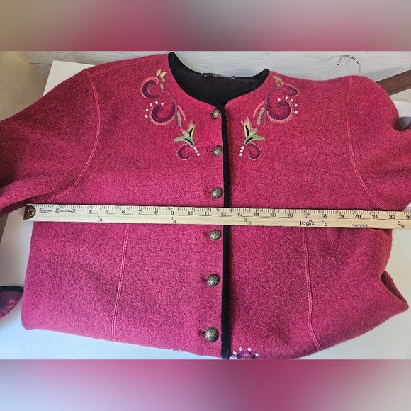 Icelandic Design-Embroidered Red Sz L Women's Cardigan Wool. - Picture 5 of 7
